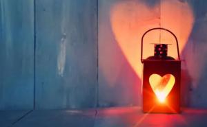 用慈悲中央疗法淘汰自我品评